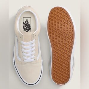VANS | old skool cream and white LIKE NEW sneakers shoes canvas leather size 8